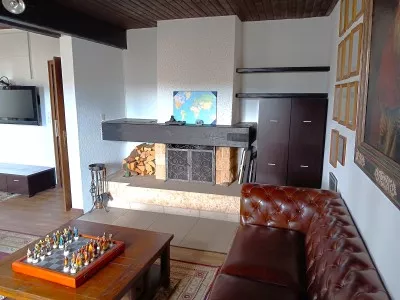 Appartement Spacieux et Lumineux au CÅur de DelÃ©mo